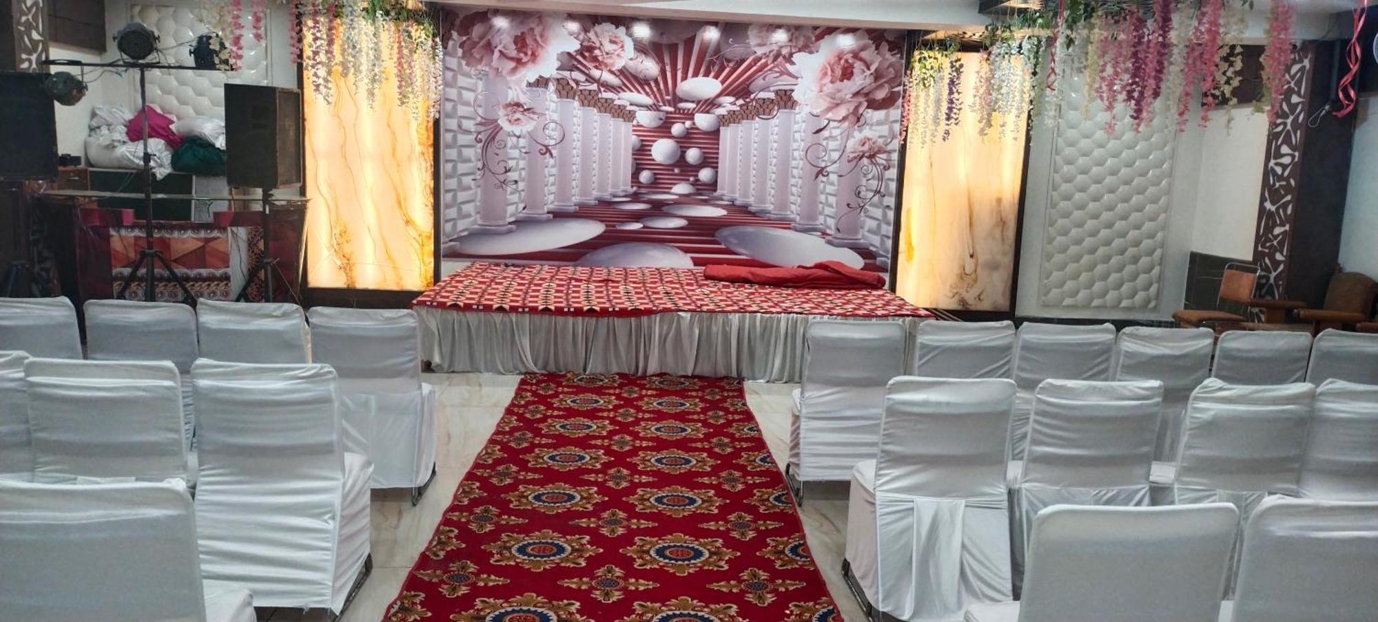 Hotel Empire&Banquet Hisār 외부 사진